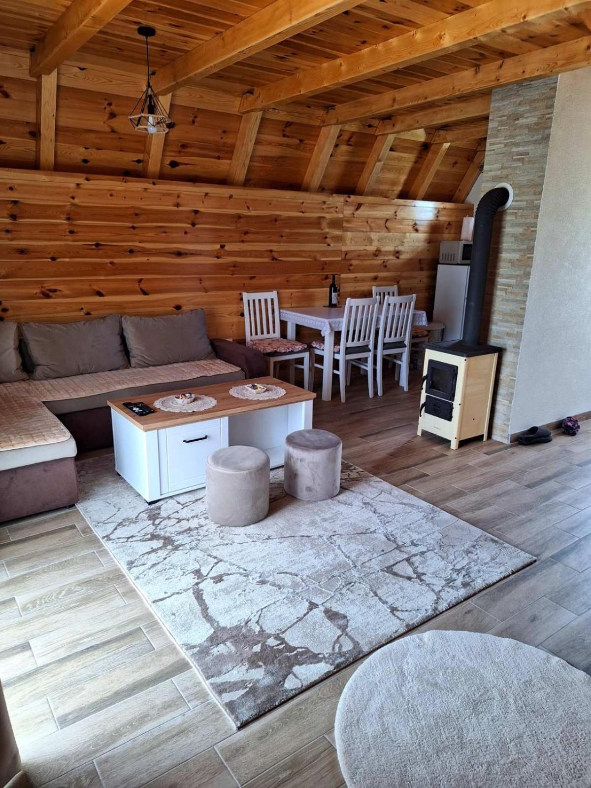 House Bojana